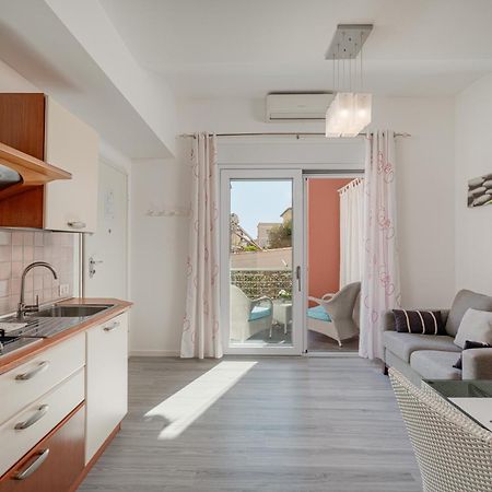Appartamento Veronese Ольбия Экстерьер фото