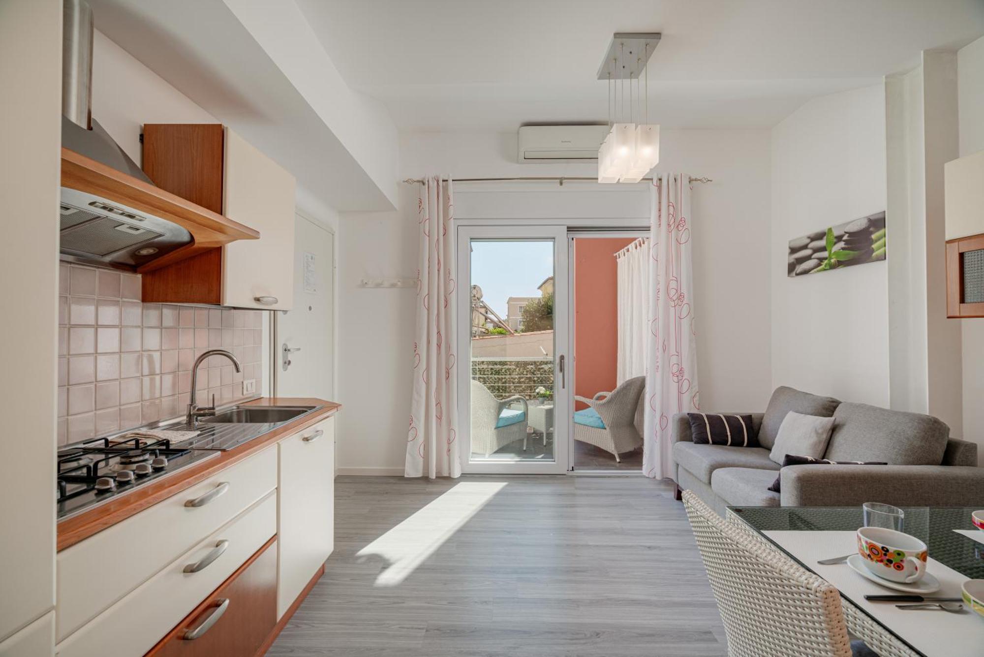 Appartamento Veronese Ольбия Экстерьер фото